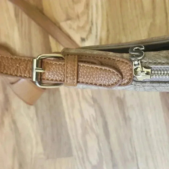 DESIGUAL Crossbody Purse EUC - Picture 6 of 14